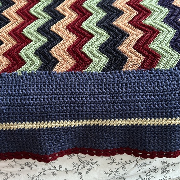 Colorful Handmade hand knit Chevron bed spread throw blanket - Picture 12 of 16